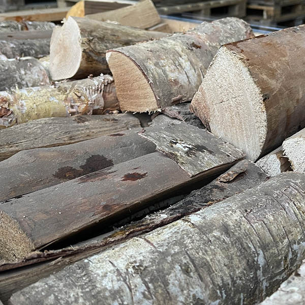Kiln Dried Hardwood Birch firewood Logs close up